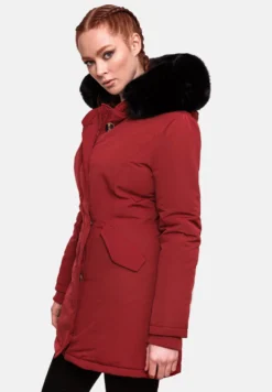Marikoo KarmaaCappotto InvernaleBlood Red With Black Fur Donna Cappotti M5M21U00G-G14 -Marikoo fe015afe0ac54cdba7fbee49f4215729 scaled